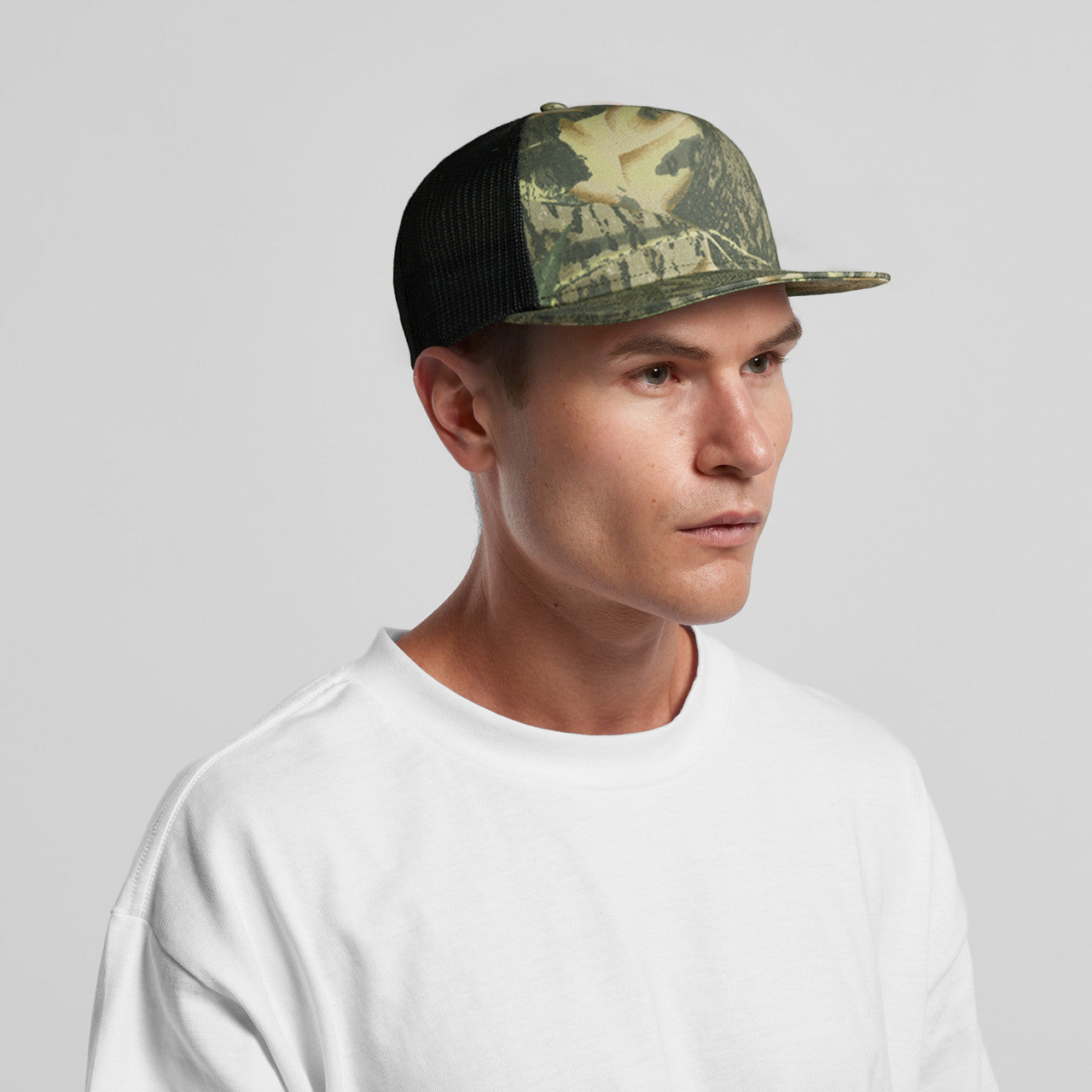 Stock Contrast Camo Trucker1110C - DESERT CAMO/BLACK