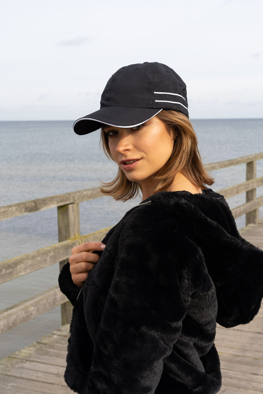 Microfibre Sports Cap with Piping and Sandwich - view 2