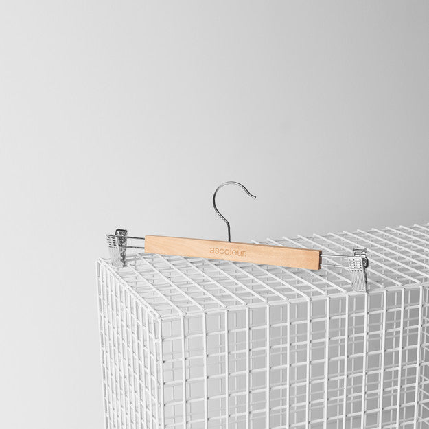 Clip Hanger6841
