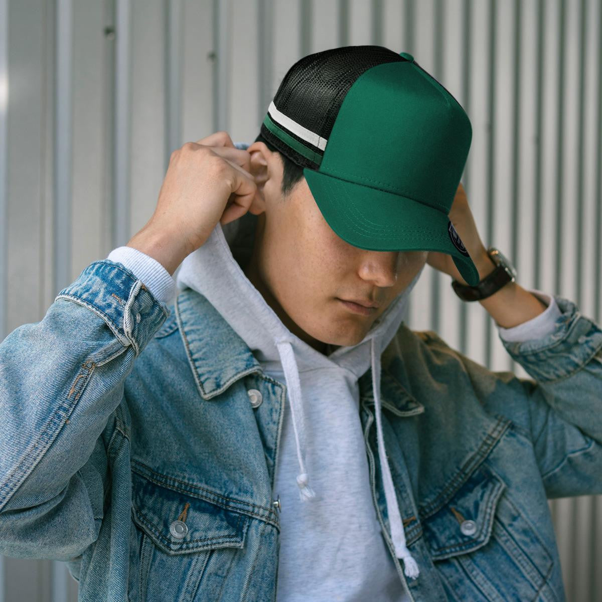Striped Trucker - Bottle / Black / White / Bottle