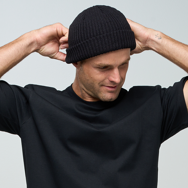 YP-Fishermans BEANIE by FLEXFIT Black OSFA