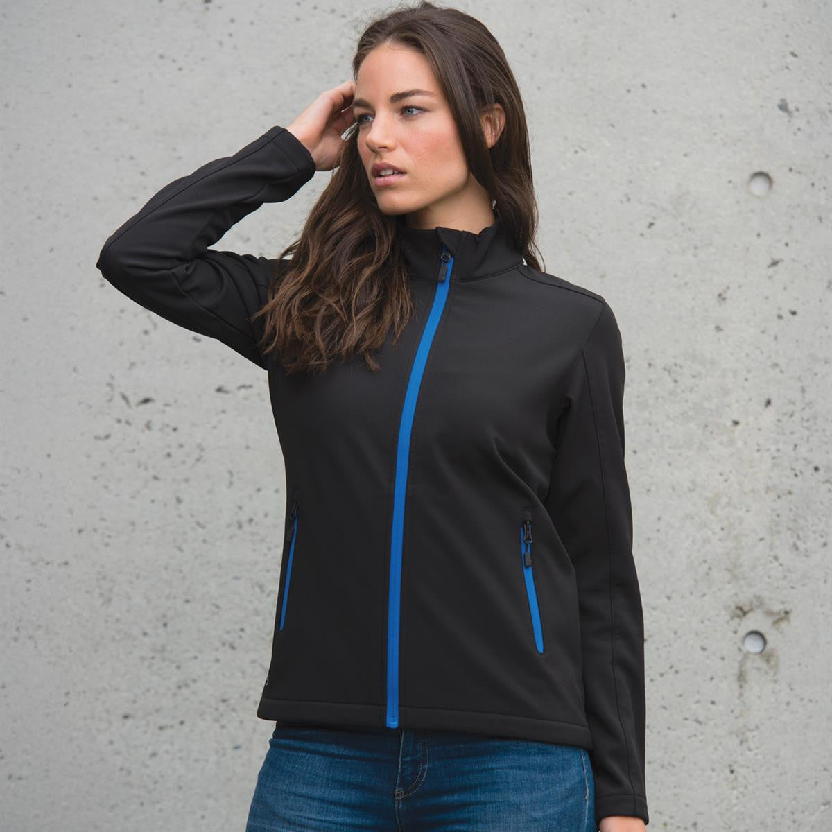 Women's Orbiter Softshell - Black / Bright Red