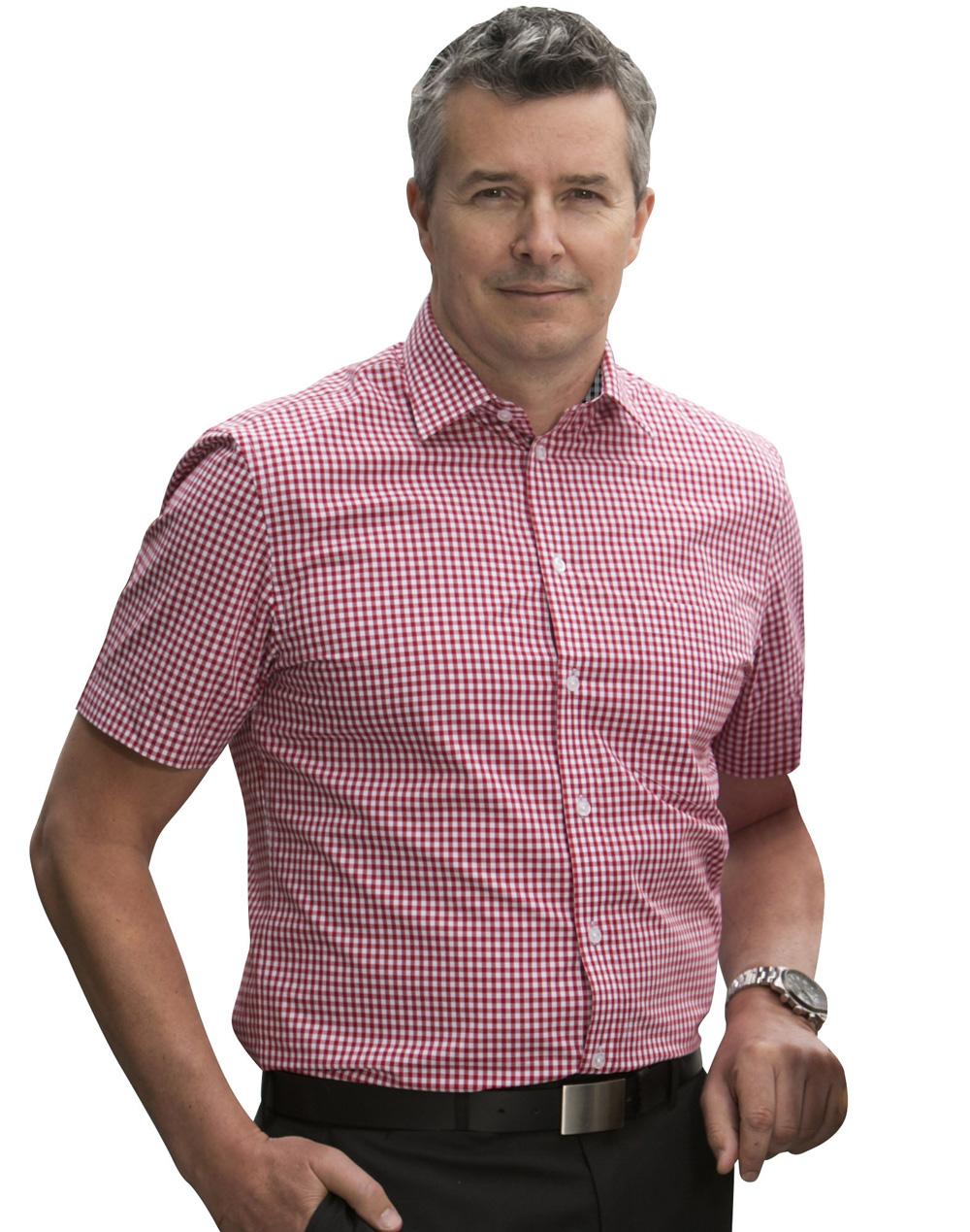 M7330S Men’s Gingham Check Short Sleeve Shirt