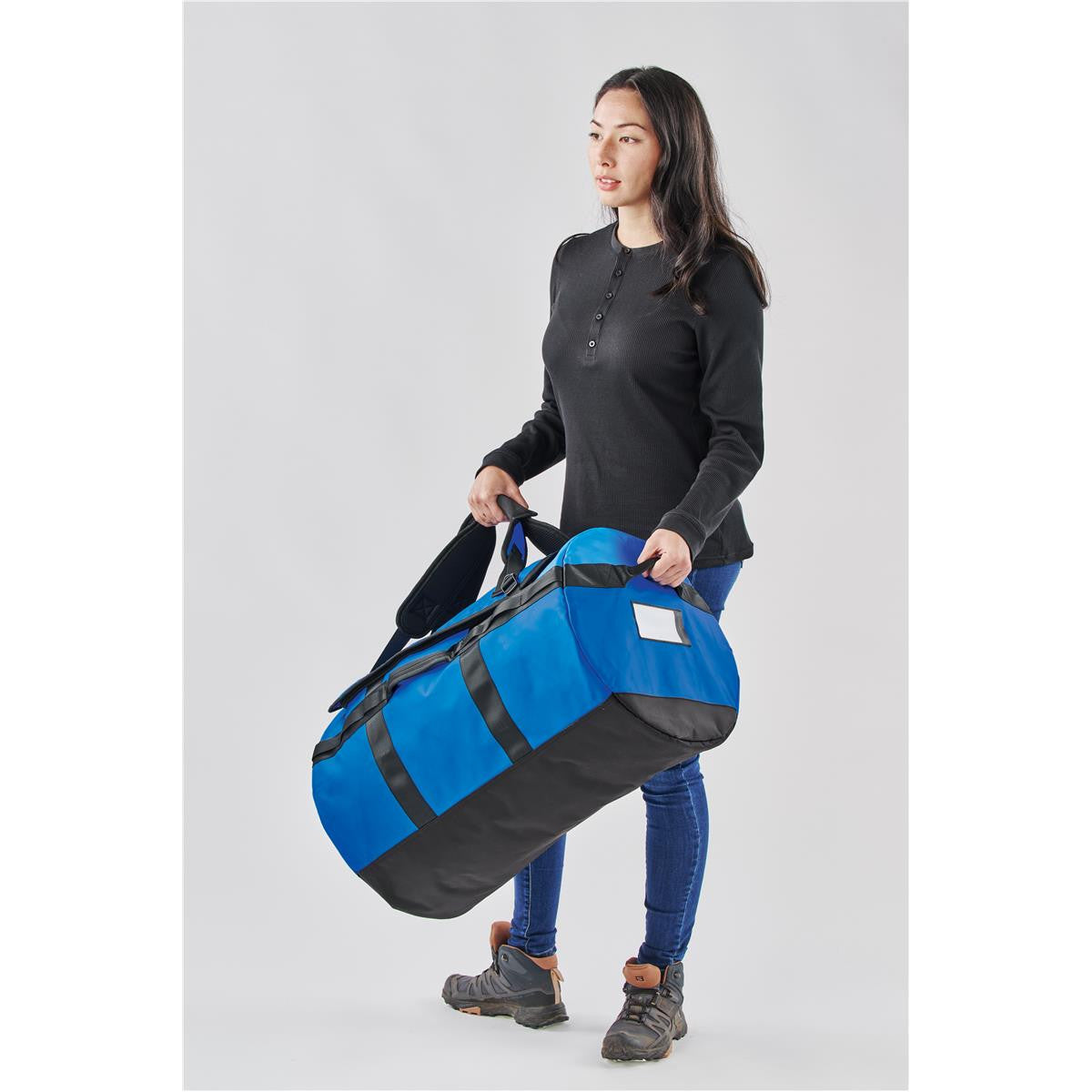 Nomad Duffle 85 - Black / Black