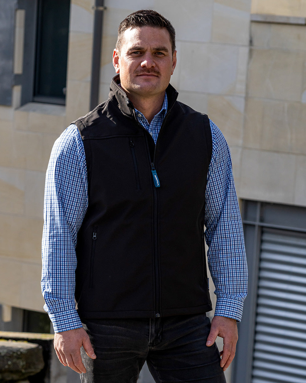 Bevan Vest in Black