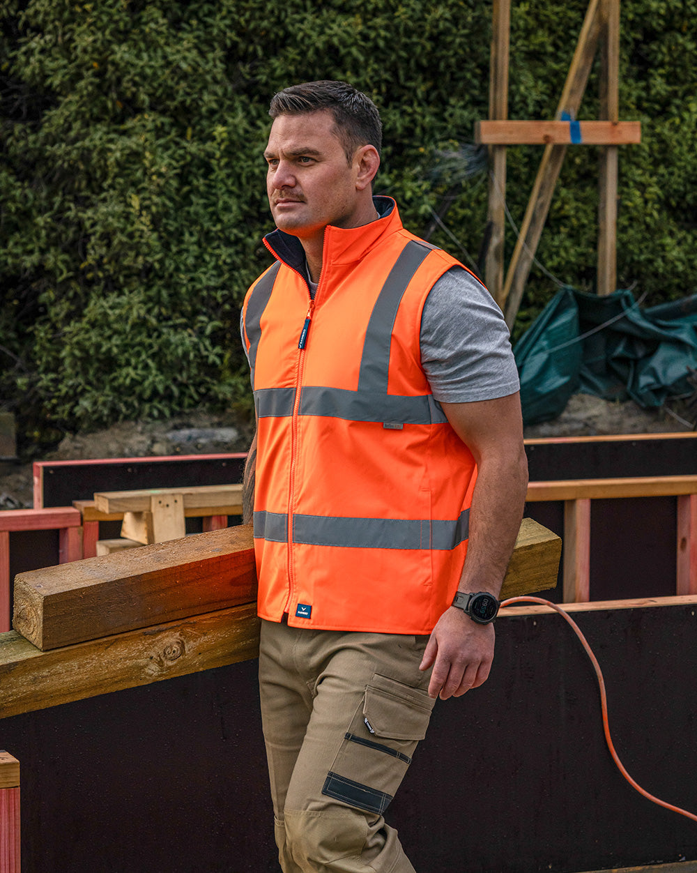Hi-Vis Reversible Utility Vest in Fluoro Orange
