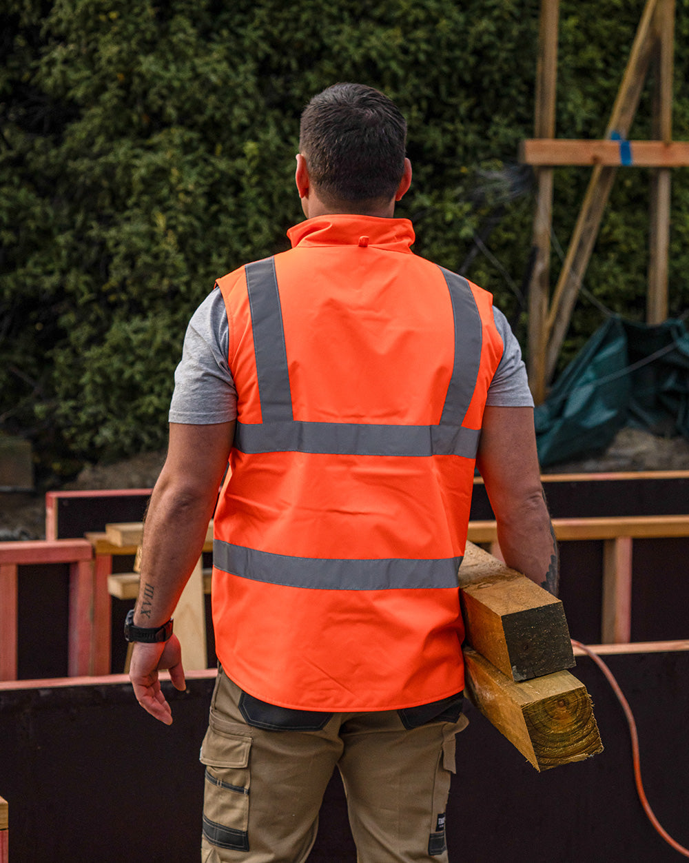 Hi-Vis Reversible Utility Vest in Fluoro Orange