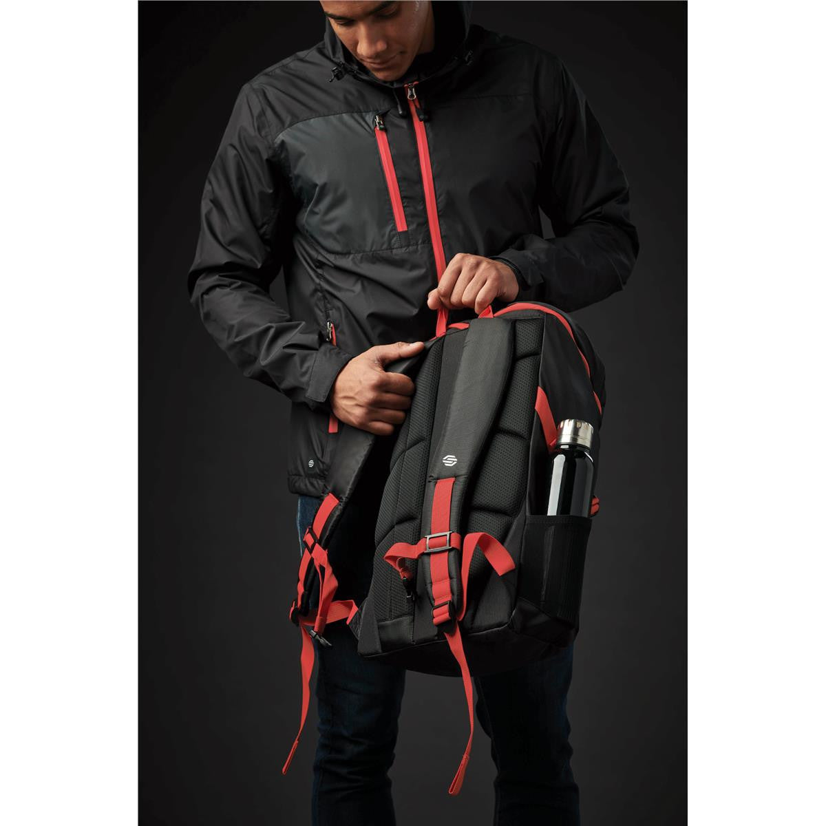 Whistler Backpack - Black / Gun Metal