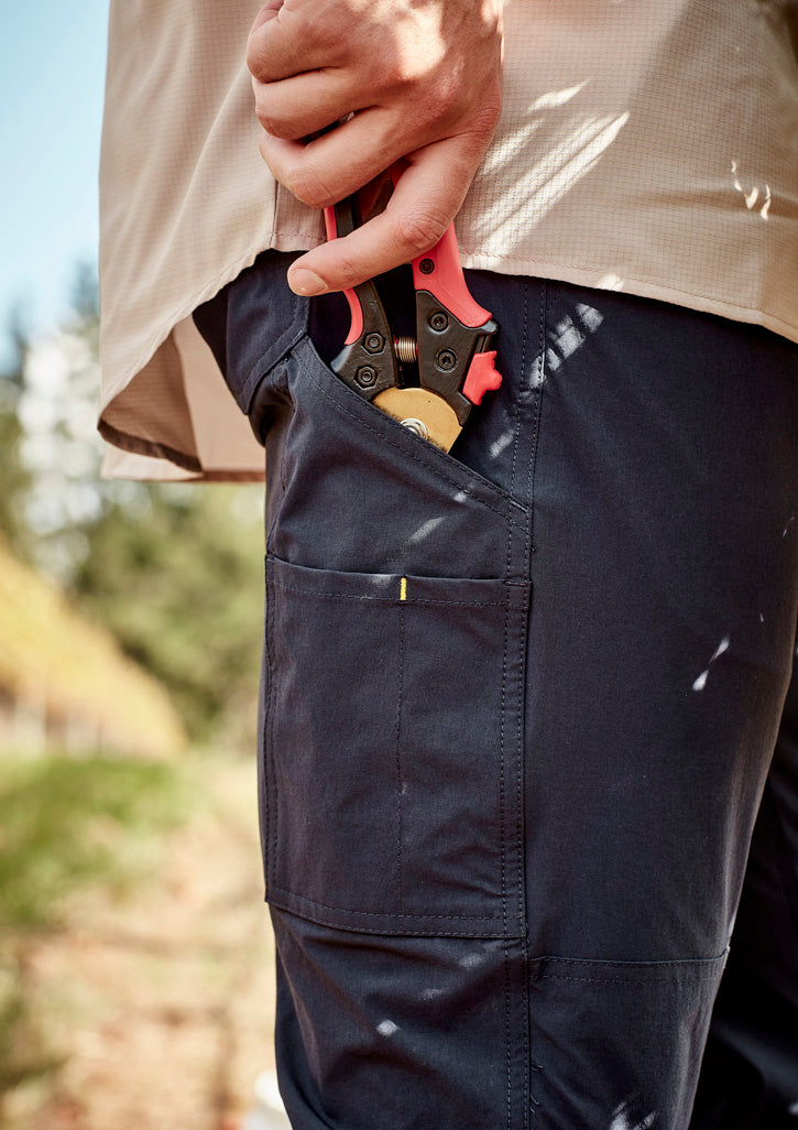 Mens Lightweight Outdoor Pant