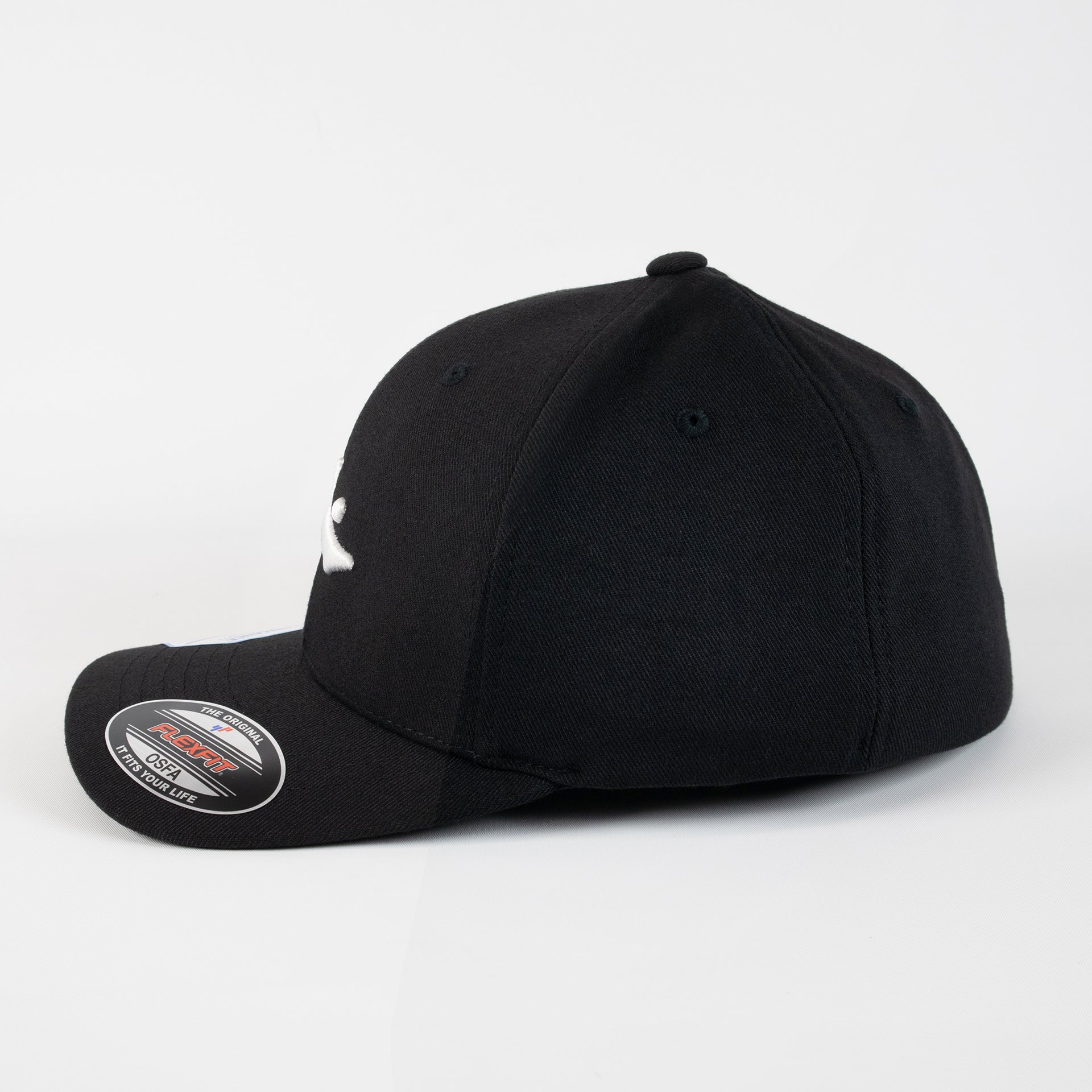 RUSTY | CHRONIC 4 FLEXFIT CAP-BLACK